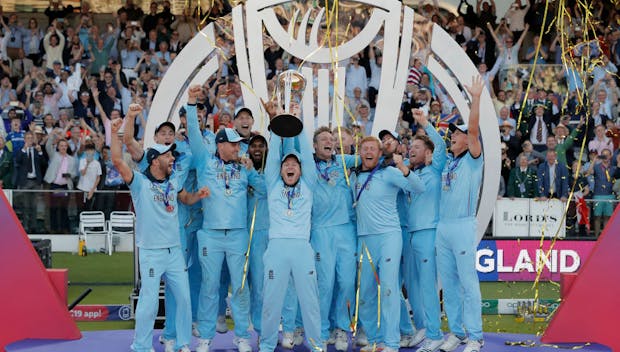 England captain Eoin Morgan lifts the trophy after the 2019 Cricket World Cup final