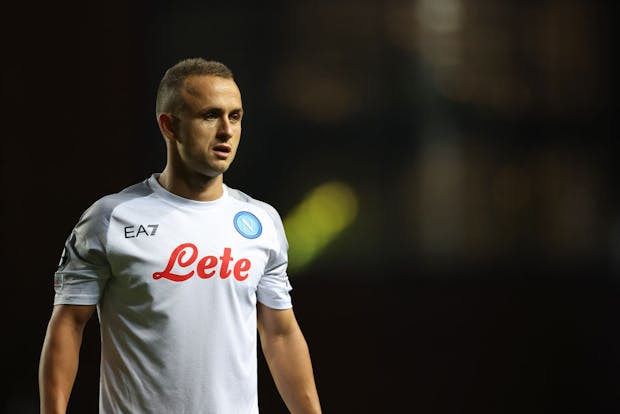 Slovakian midfielder Stanislav Lobotka of Napoli in Uefa Champions League action (Photo by Matthew Ashton - AMA/Getty Images)